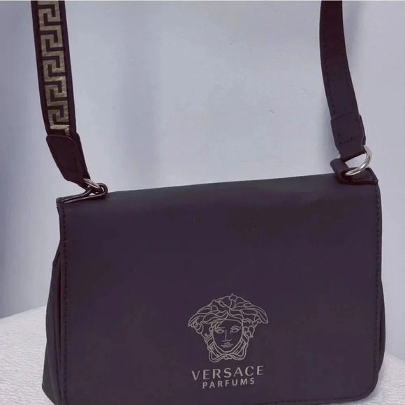 Versace Perfumes expandable black logo shoulder bag - Picture 13 of 16